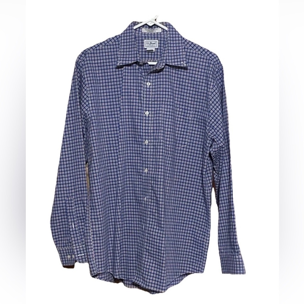 LL Bean Men’s Long Sleeve Blue And Red Button Up Size M Regular Fit 100% Cotton